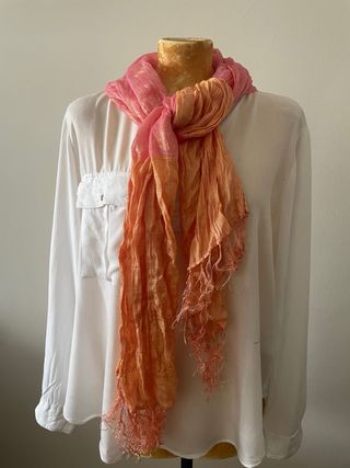 Fular viscosa coral y amarillo