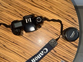 Cámara Canon EOS 1000FN (Película)