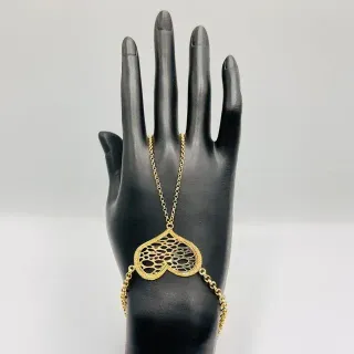 Pulsera Manita Corazón Perforado 18K