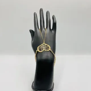 Pulsera Manita Corazón Perforado 18K