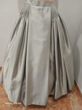 Falda huertana plateada