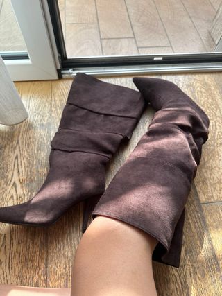 Stivale ampio scamosciato marrone