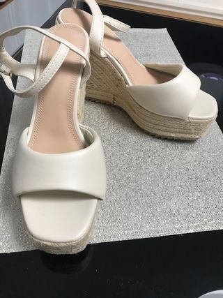 Sandalias cuña esparto beige/blanco talla 37