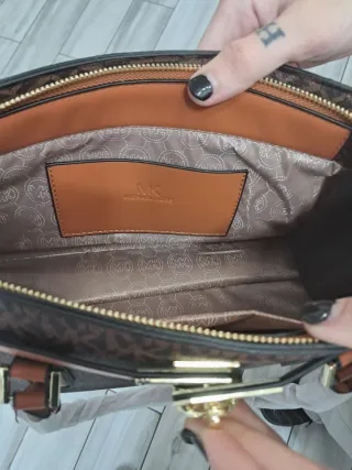 Bolso nuevo sin estrenar