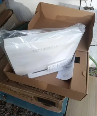 Router ZTE ZXHN H3640 Fibra Óptica