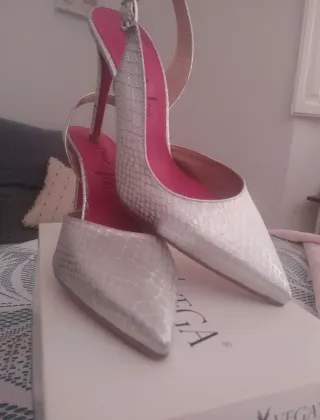 Zapatos de tacón VEGA plateados y rosas