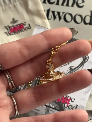 Collar Orbe Saturno Nana x Vivienne Westwood