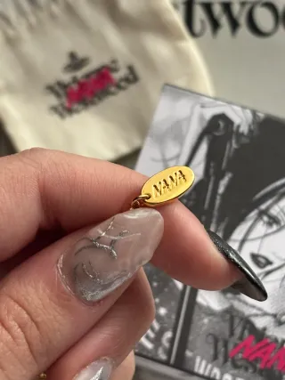 Collar Orbe Saturno Nana x Vivienne Westwood