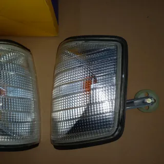 KIT PILOTOS HELLA MERCEDES 190 W201