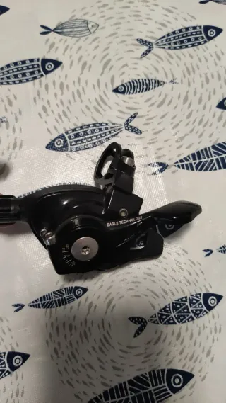 Cambio y Pulsador SRAM XO1 12V