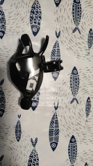 Cambio y Pulsador SRAM XO1 12V