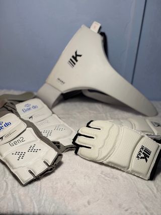 PACK Protecciones Taekwondo Competición