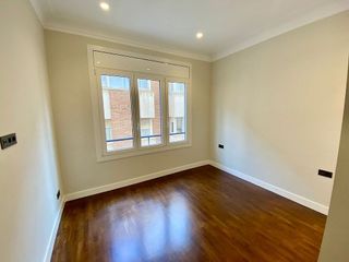 Piso en alquiler en Les Tres Torres en Barcelona