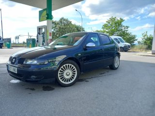 SEAT Leon 2000