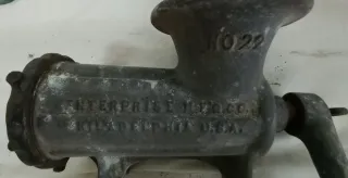 Picadora AMERICANA de carne marca MFG.CO USA