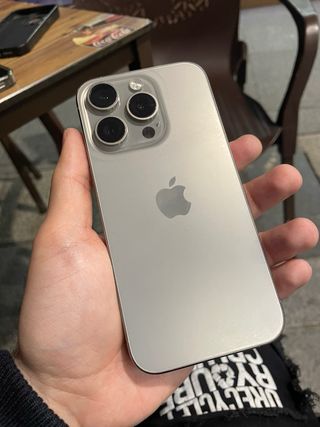 iPhone 15 Pro - 0 Ciclos 100% Bateria