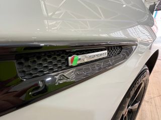 Jaguar F-Pace 2017 R-SPORT