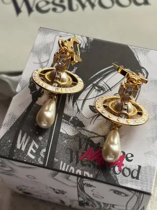 Pendientes Perla Orbe Nana x Vivienne Westwood