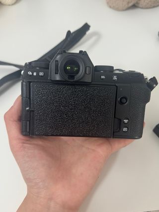 Fujifilm X-S10 + Objetivo Fujinon XC35mm