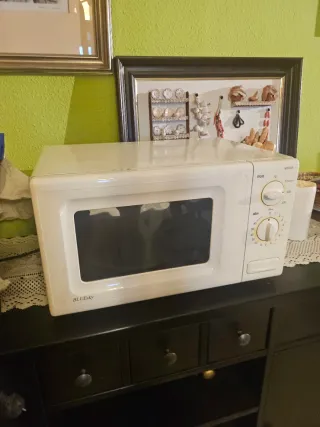 Microondas Bluesky Blanco