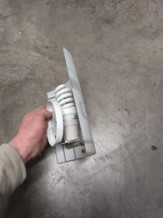 Lámpara de pared moderna cristal y metal