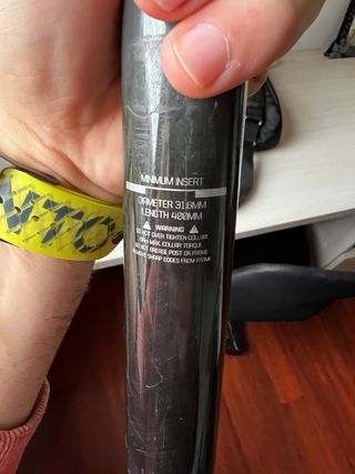 Tija de sillín de carbono