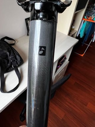 Tija de sillín de carbono