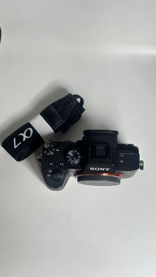 Camara Sony A7 III + bateria extra / Full Frame