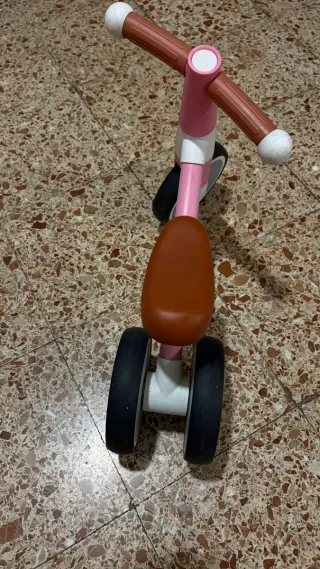 Bicicleta infantil rosa 3 ruedas