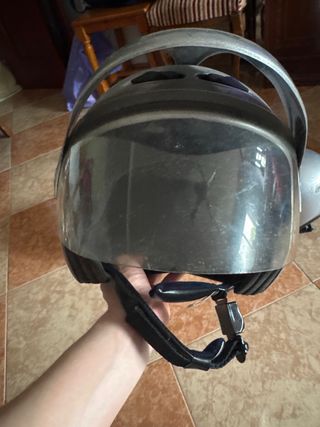 Cascos Nzi Urbis Gris