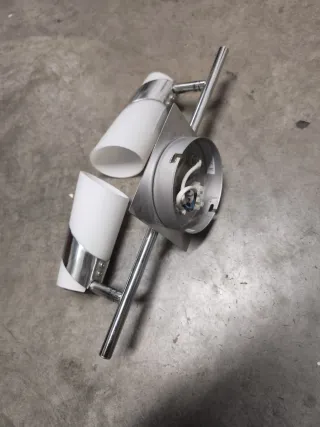 Lámpara de techo/pared moderna