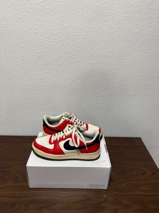 Zapatillas Nike Air Force 1 Rojas y Blancas