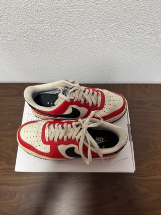 Zapatillas Nike Air Force 1 Rojas y Blancas