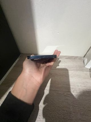 iPhone 13 Midnight 128GB