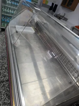 Vitrinas expositoras charcutería/carnicería