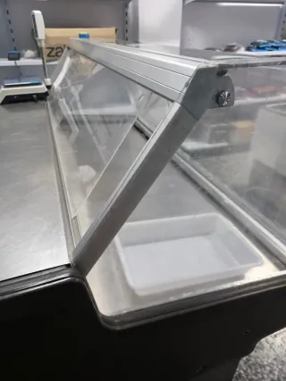 Vitrinas expositoras charcutería/carnicería