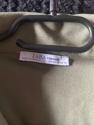 Vestido verde manga corta con cinturón