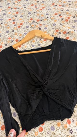 Zara Top Corto Nudo Manga Larga Talla S