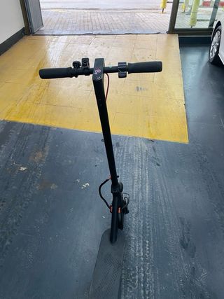 Patín eléctrico en buen estado