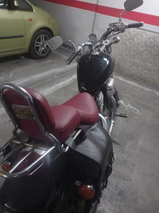Honda Cruiser vt - 45624 km. Apta  carnet A2. 600.