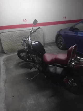 Honda Cruiser vt - 45624 km. Apta  carnet A2. 600.