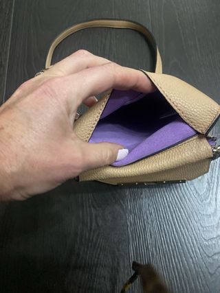 Bolsito piel camel Hispanitas cadena