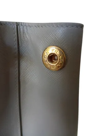 Bolso Prada Galleria Gris