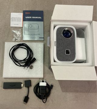 Proyector Mini Jimveo E18 + Fire TV Stick