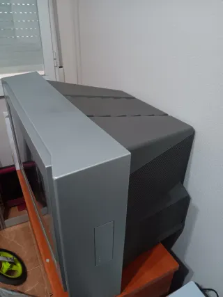 TV Sony Trinitron 28 pulgadas