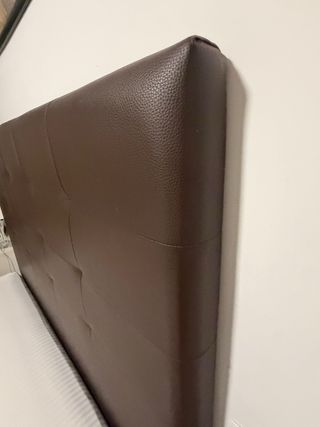 Cama 1.50m con somier y cabecero