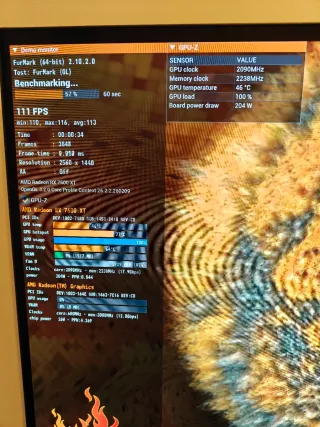 Tarjeta Gráfica Gigabyte RX 7600 XT muy poco uso