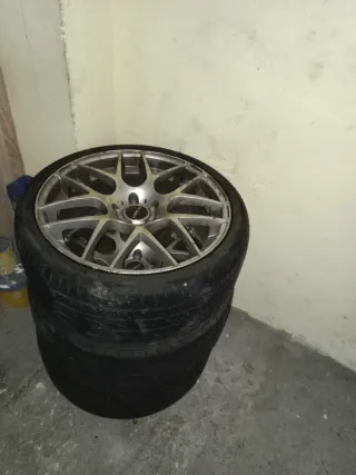 Llantas 20 5 tornillos