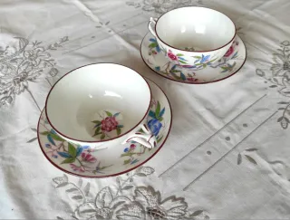 2 Tazze dipinte a mano fine '800