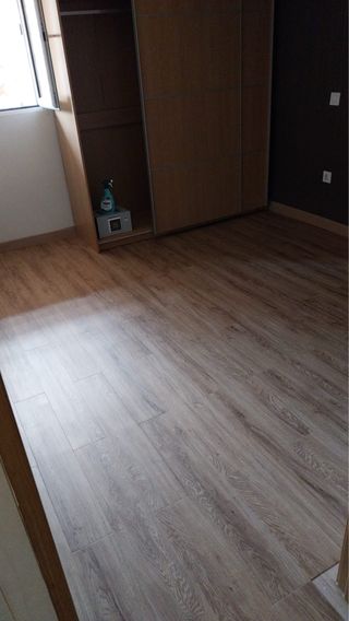 Suelo vinílico PVC efecto madera